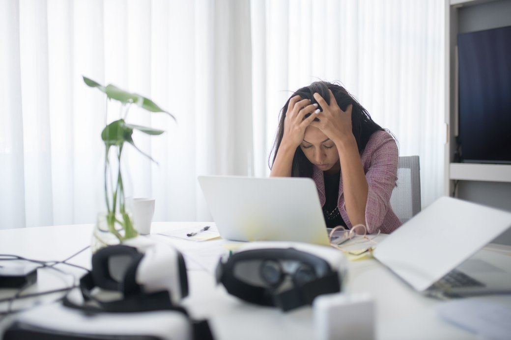 Một công cụ mạnh nhưng lệch ngành không làm bạn nhẹ đi, nó bắt bạn xoay xở quanh nó mỗi ngày.